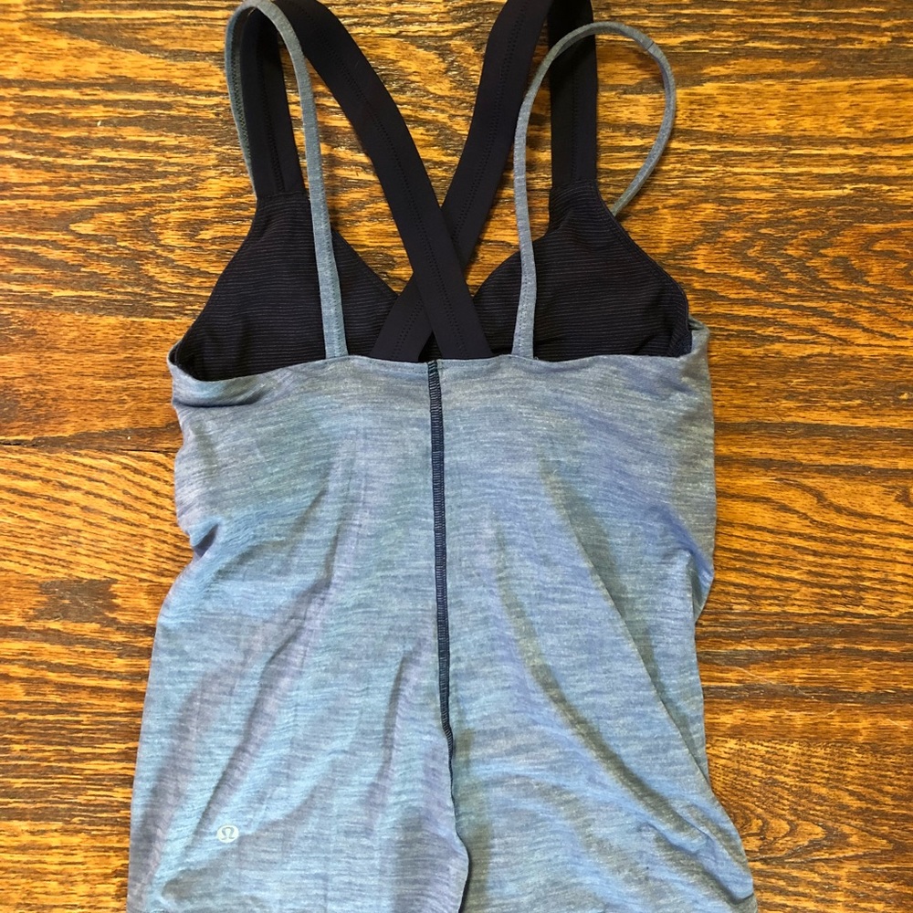 Lululemon tank - Picture 2 of 3